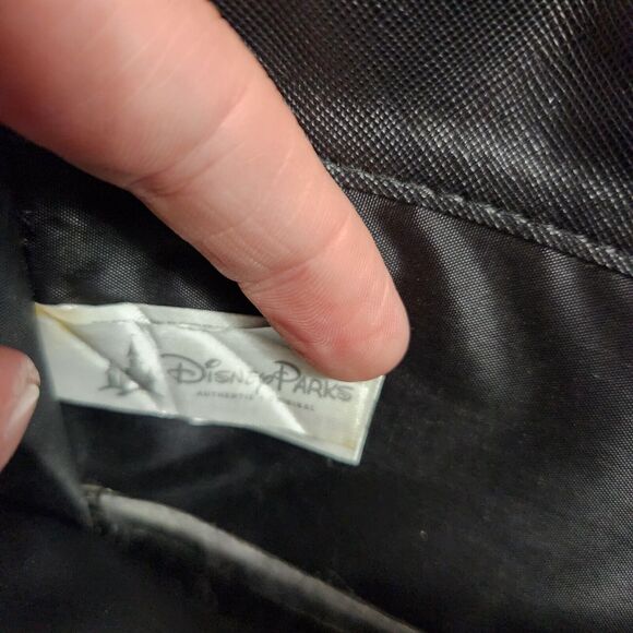 Disney Park Trifold Wallet/Wristlet Black W Mickey Mouse Castle - Picture 5 of 15